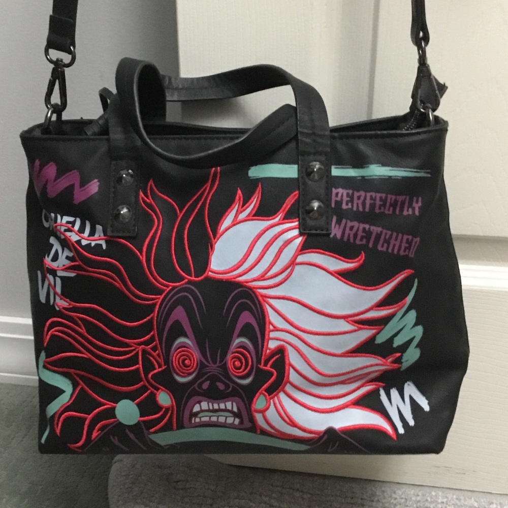 Danielle Nicole Cruella De Ville Embroidered Black Shoulder Bag NWOT